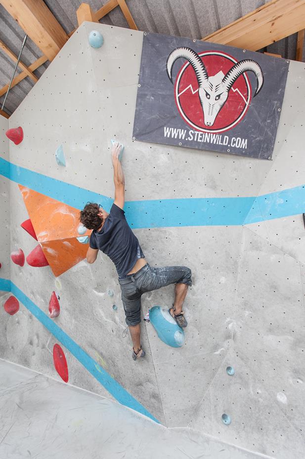 2014_Day_of_the_Boulder