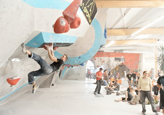 2012_Big_Fat_Bouldersession_1.Runde_meets_Hardmoves