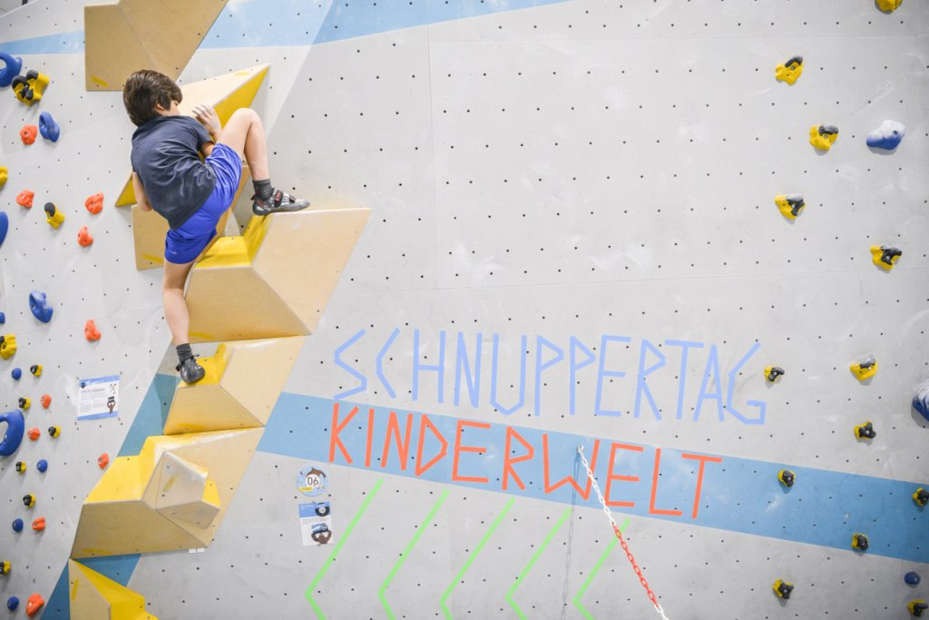 Schnuppertag 2020 in der Boulderwelt Dortmund - die Möglichkeit die Boulderwelt und die Trendsportart kennenzulernen.