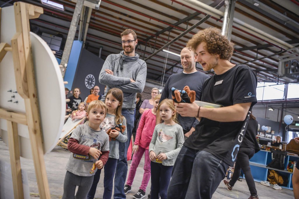 Schnuppertag 2020 in der Boulderwelt Dortmund - die Möglichkeit die Boulderwelt und die Trendsportart kennenzulernen.