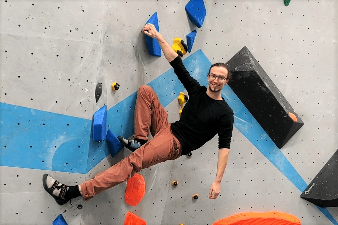 Rico Lopatar Kurswesen und Trainer Ausbilder in der Boulderwelt Dortmund