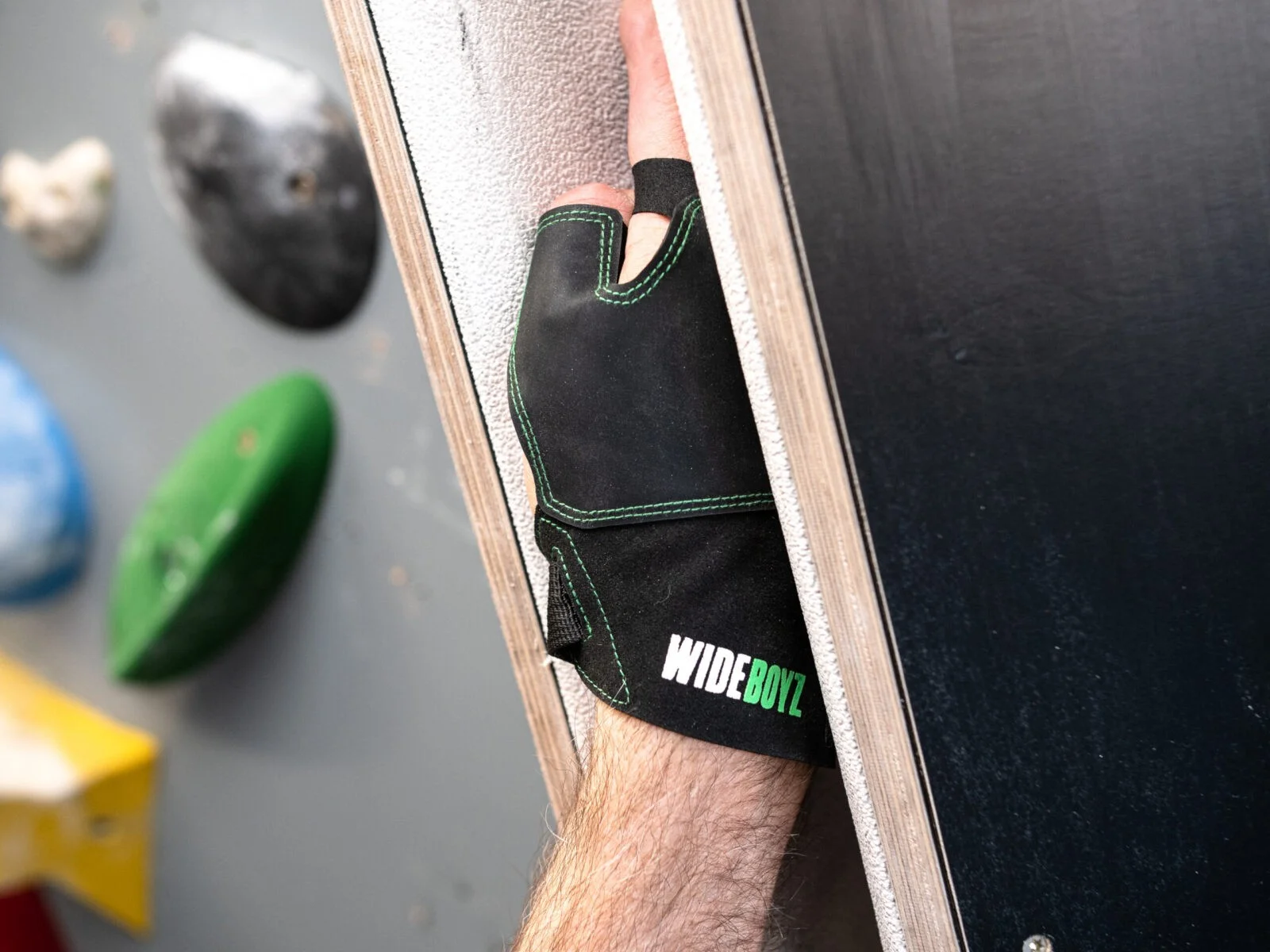 Crack-gloves-55-scaled